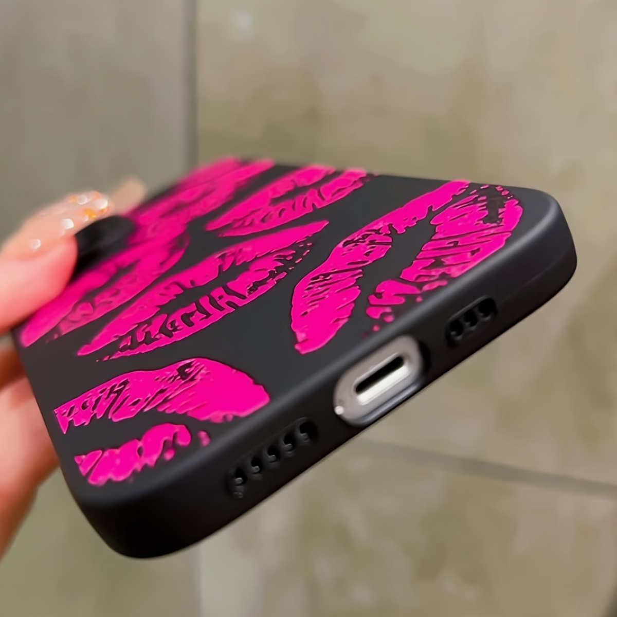 Custodia di Lusso con Motivo L - Samsung Galaxy A55 recensione e prezzo